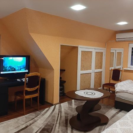 Prie Azuolo Apartamento Zarasai Exterior foto