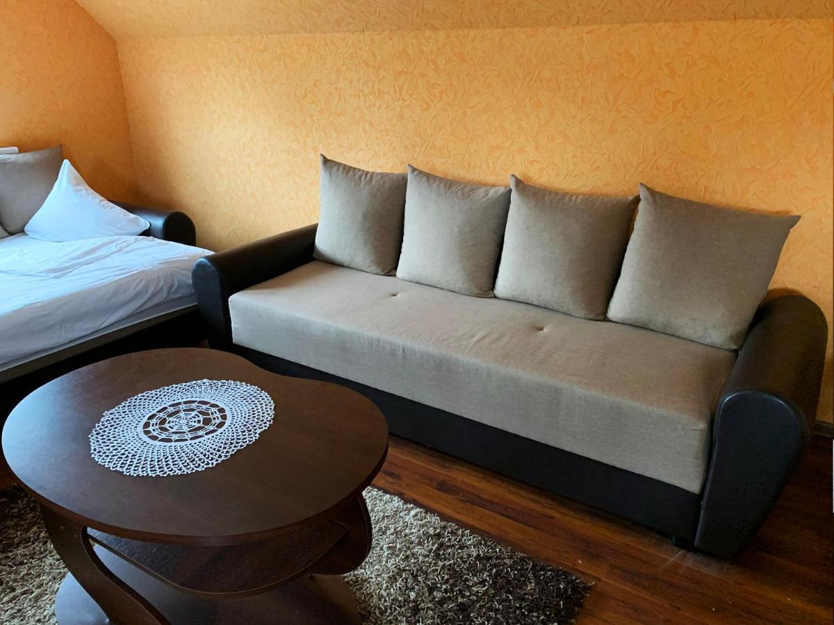 Prie Azuolo Apartamento Zarasai Exterior foto