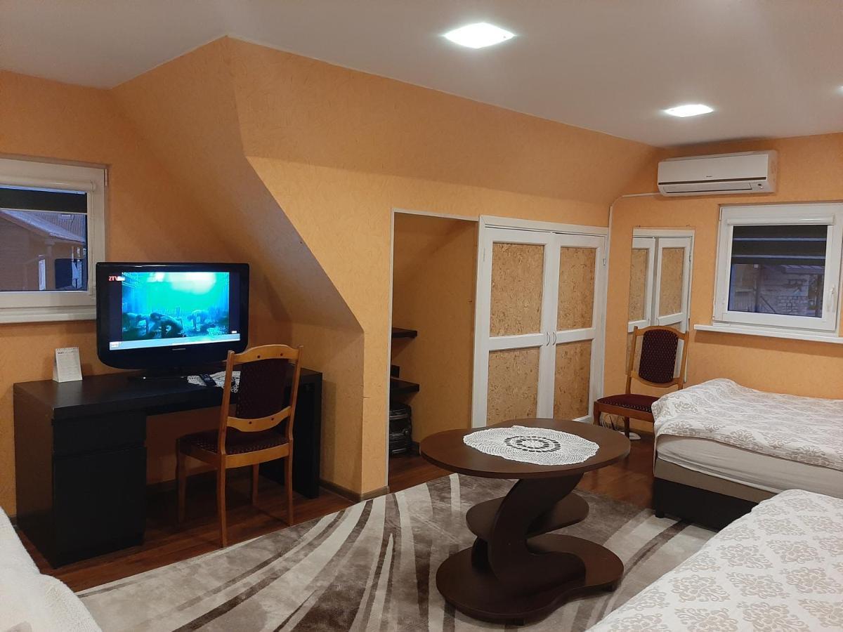Prie Azuolo Apartamento Zarasai Exterior foto